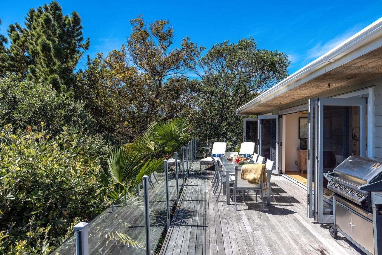 Tawa Cottage - Coast & Country Oneroa Exterior foto