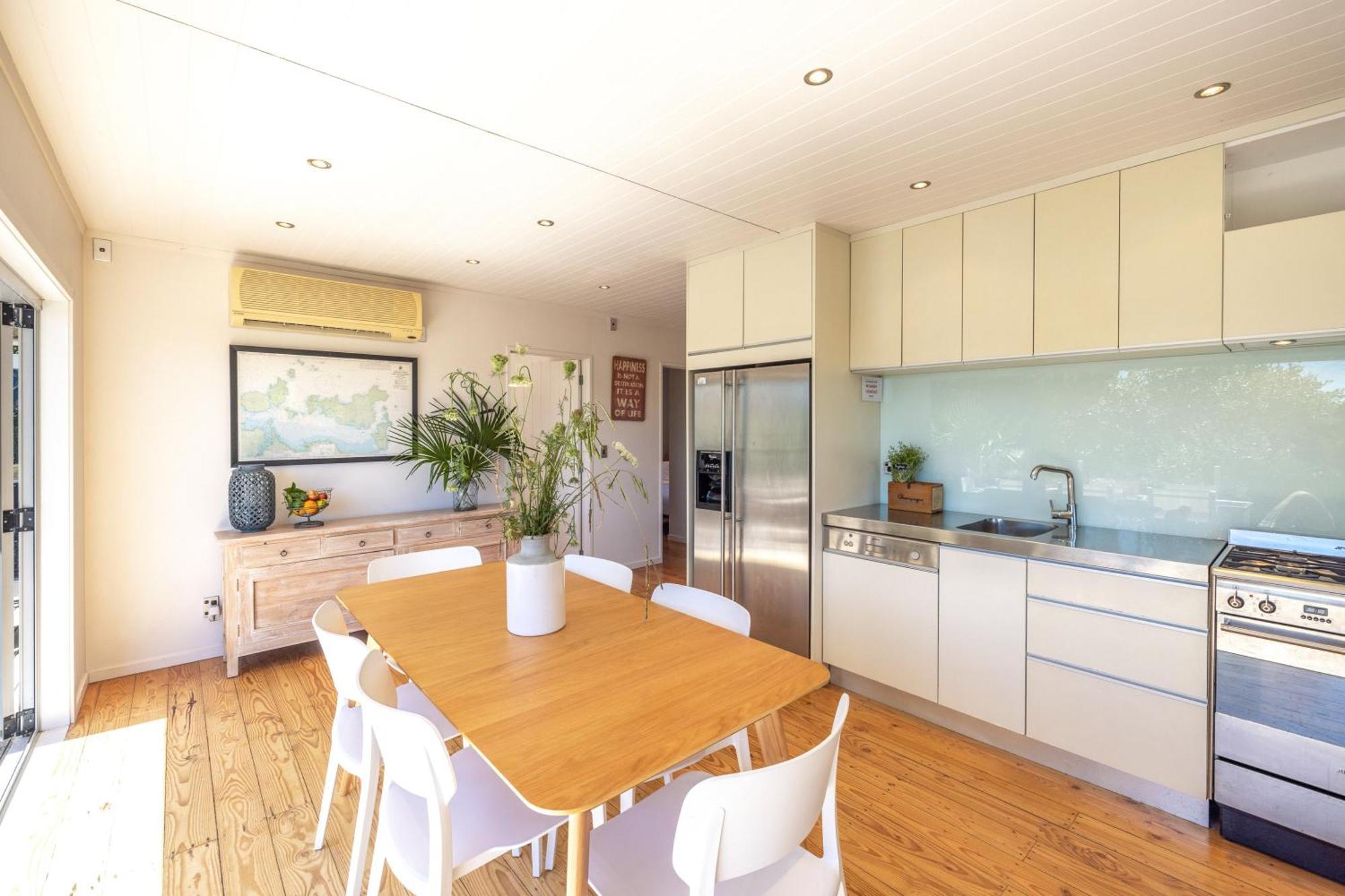 Tawa Cottage - Coast & Country Oneroa Exterior foto