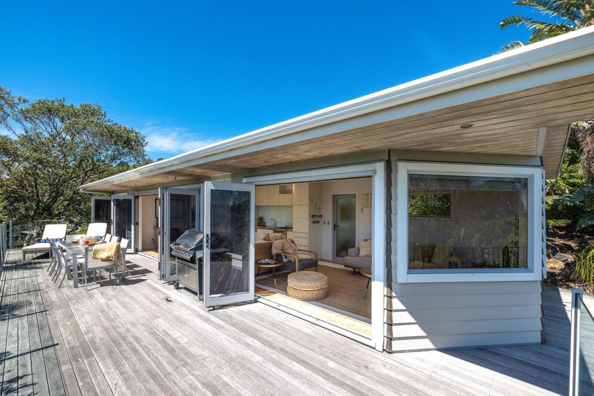 Tawa Cottage - Coast & Country Oneroa Exterior foto
