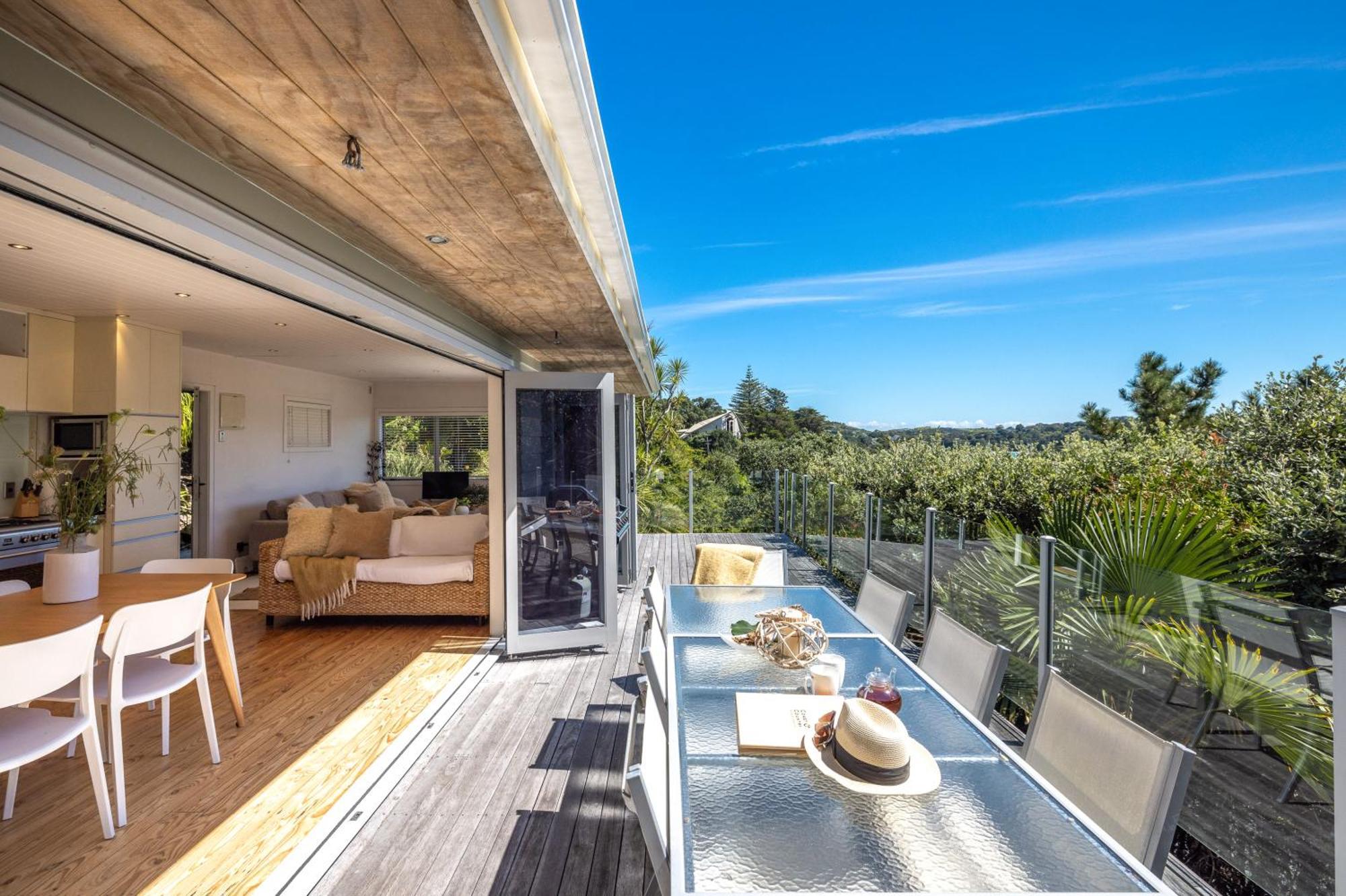 Tawa Cottage - Coast & Country Oneroa Exterior foto